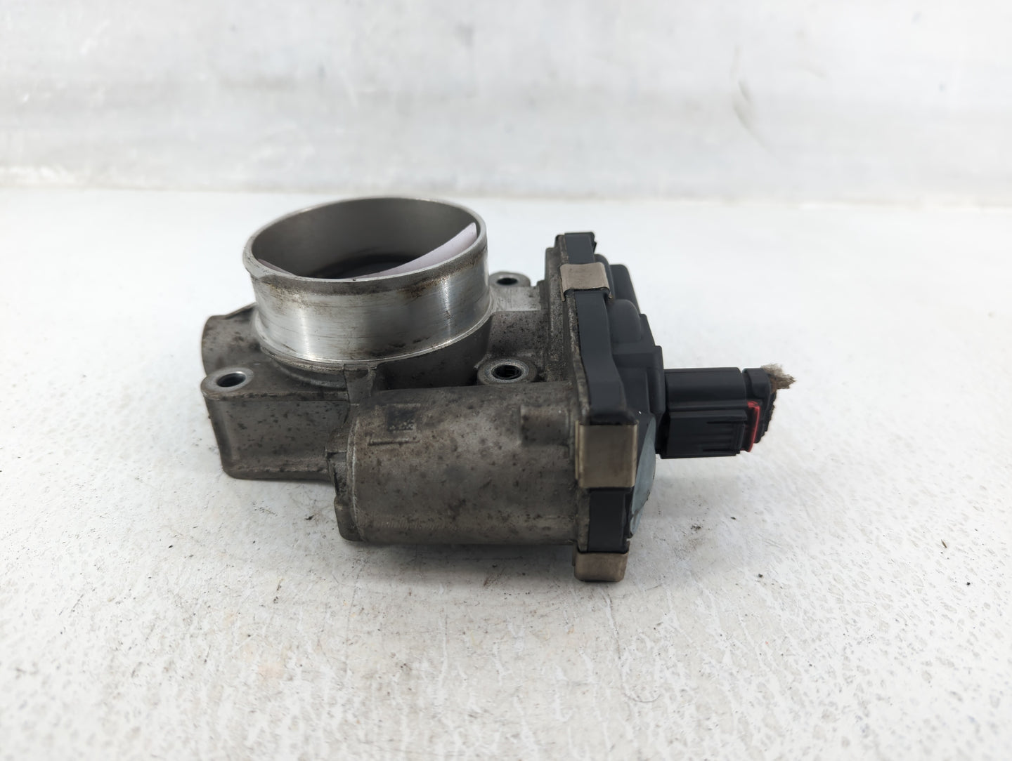 2012-2015 Buick Verano Throttle Body P/N:12632101CA Fits Fits 2012 2013 2014 2015 OEM Used Auto Parts - Oemusedautoparts1.co
