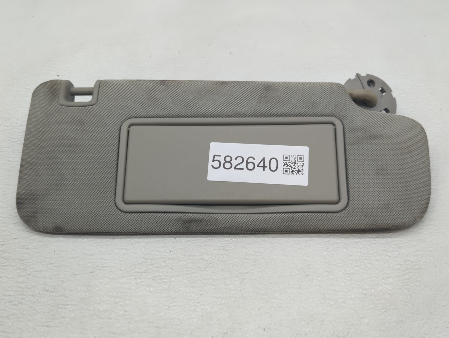 2012-2017 Buick Verano Sun Visor Shade Replacement Passenger Right Mirror Fits Fits 2012 2013 2014 2015 2016 2017 OEM Used A