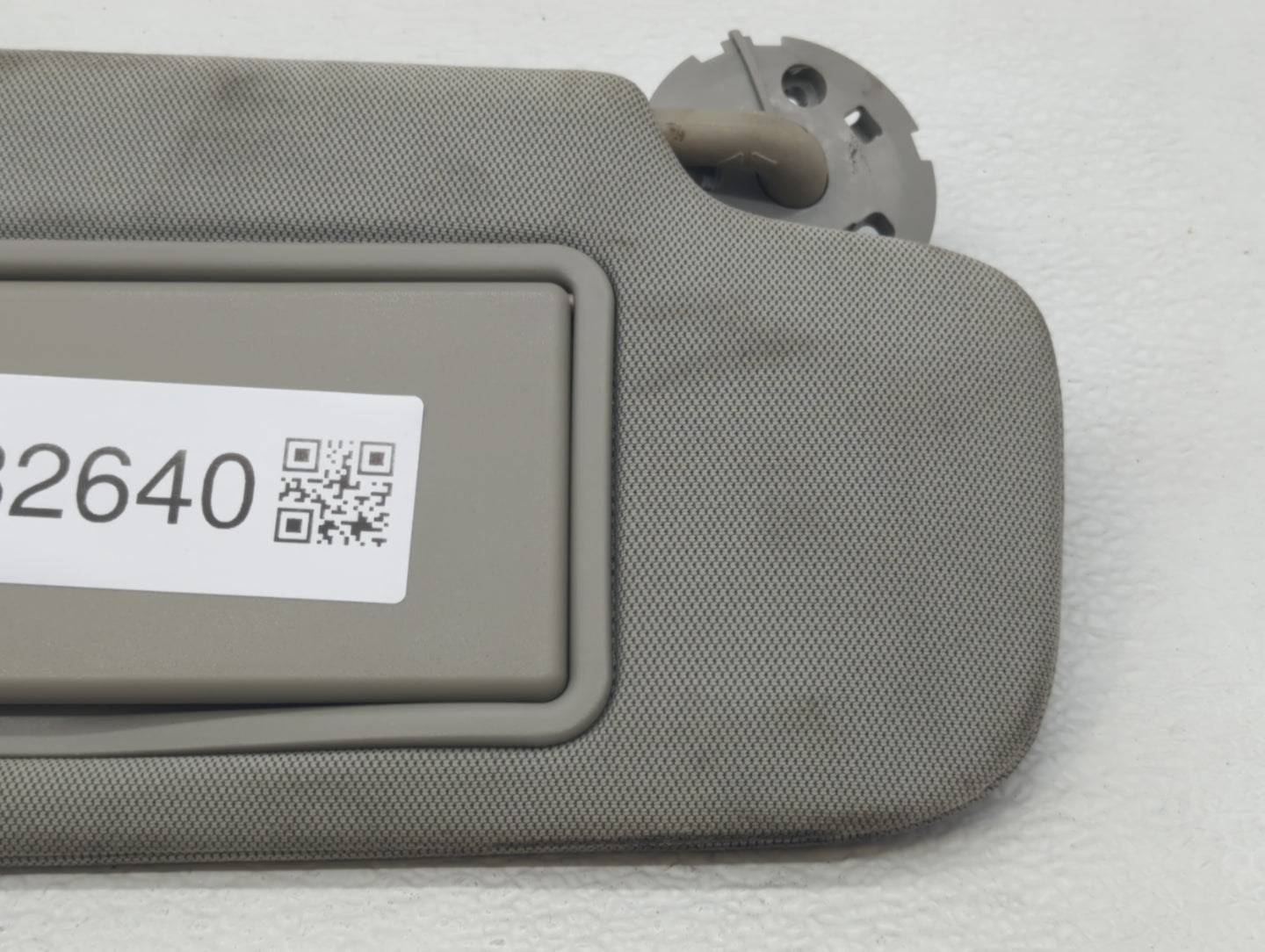 2012-2017 Buick Verano Sun Visor Shade Replacement Passenger Right Mirror Fits Fits 2012 2013 2014 2015 2016 2017 OEM Used A