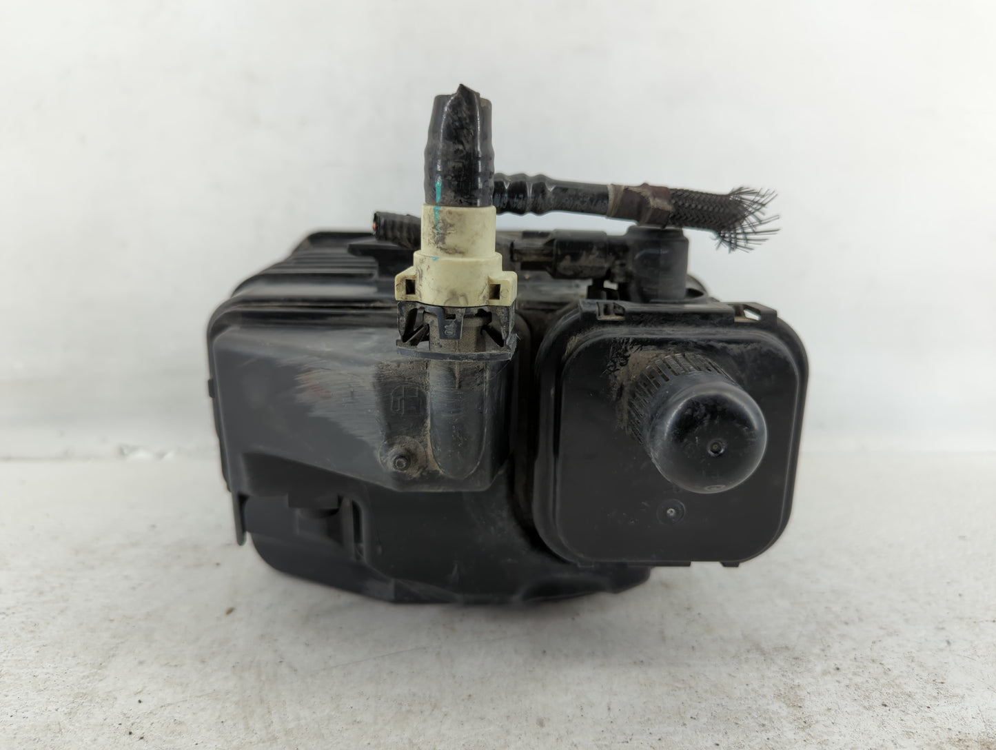 2013 Buick Verano Fuel Vapor Charcoal Canister - Oemusedautoparts1.com