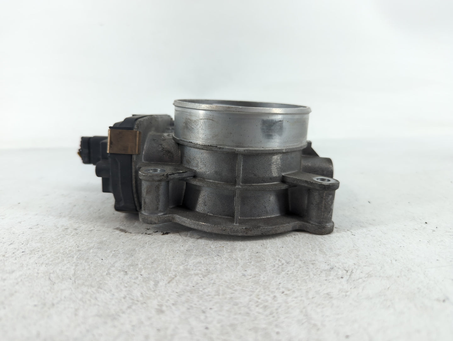 2013 Buick Verano Throttle Body Fits OEM Used Auto Parts - Oemusedautoparts1.com
