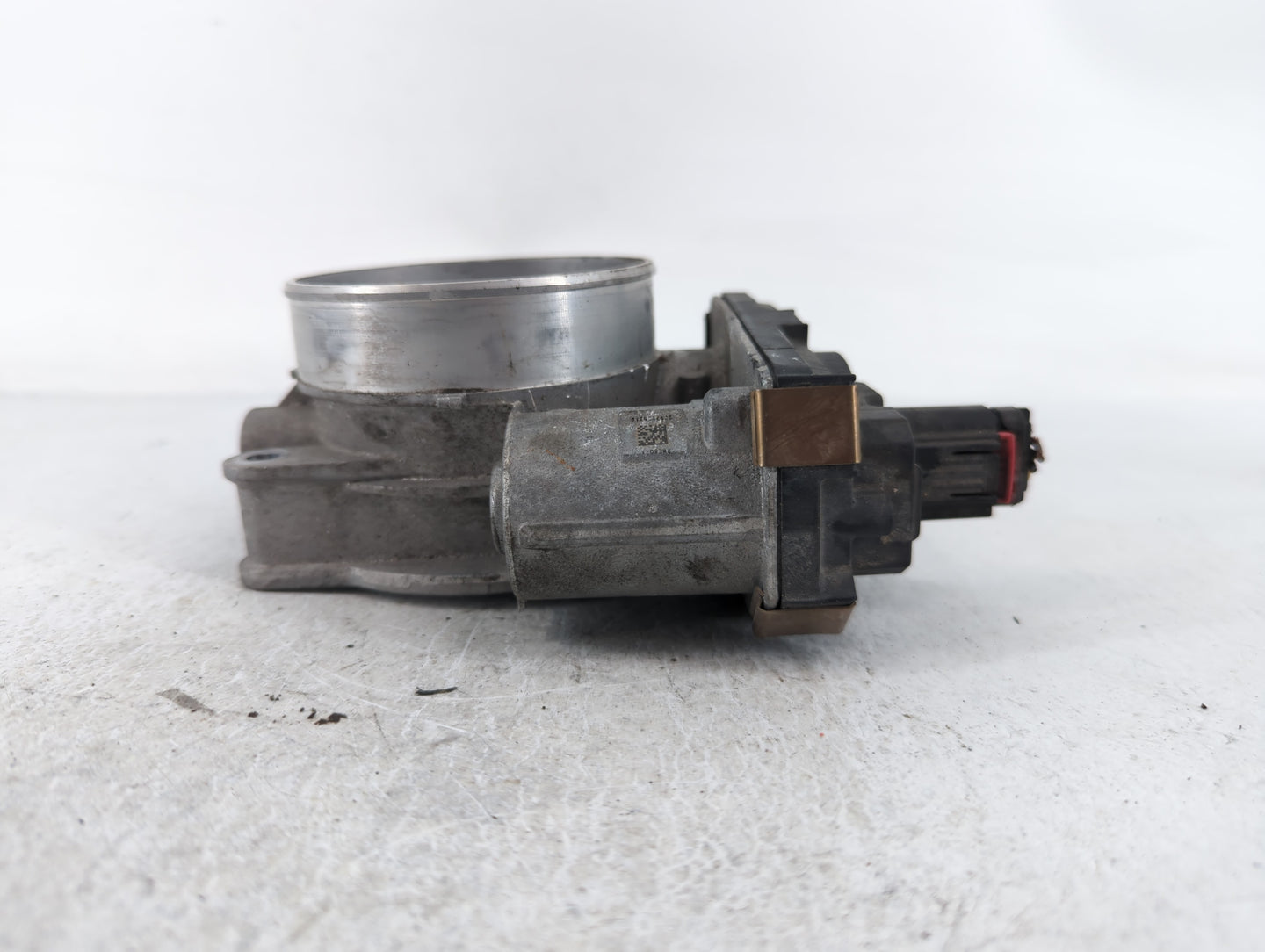 2013 Buick Verano Throttle Body Fits OEM Used Auto Parts - Oemusedautoparts1.com