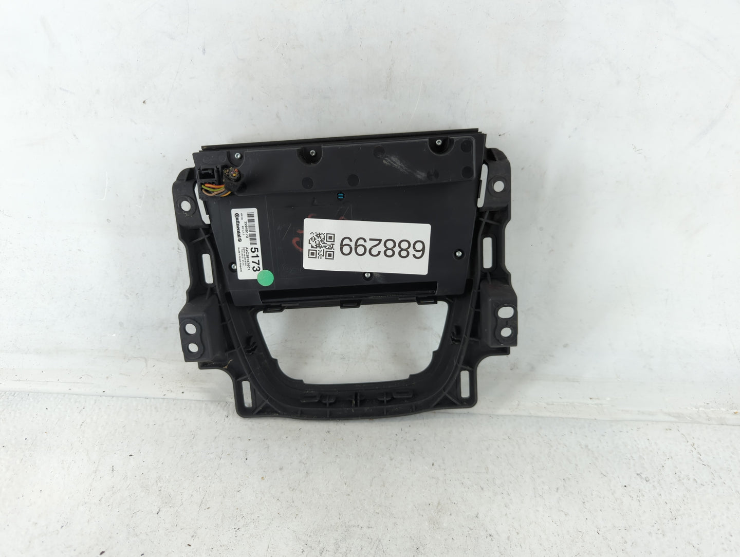 2012-2017 Buick Verano Climate Control Module Temperature AC/Heater Replacement P/N:22945173 Fits OEM Used Auto Parts - Oemu