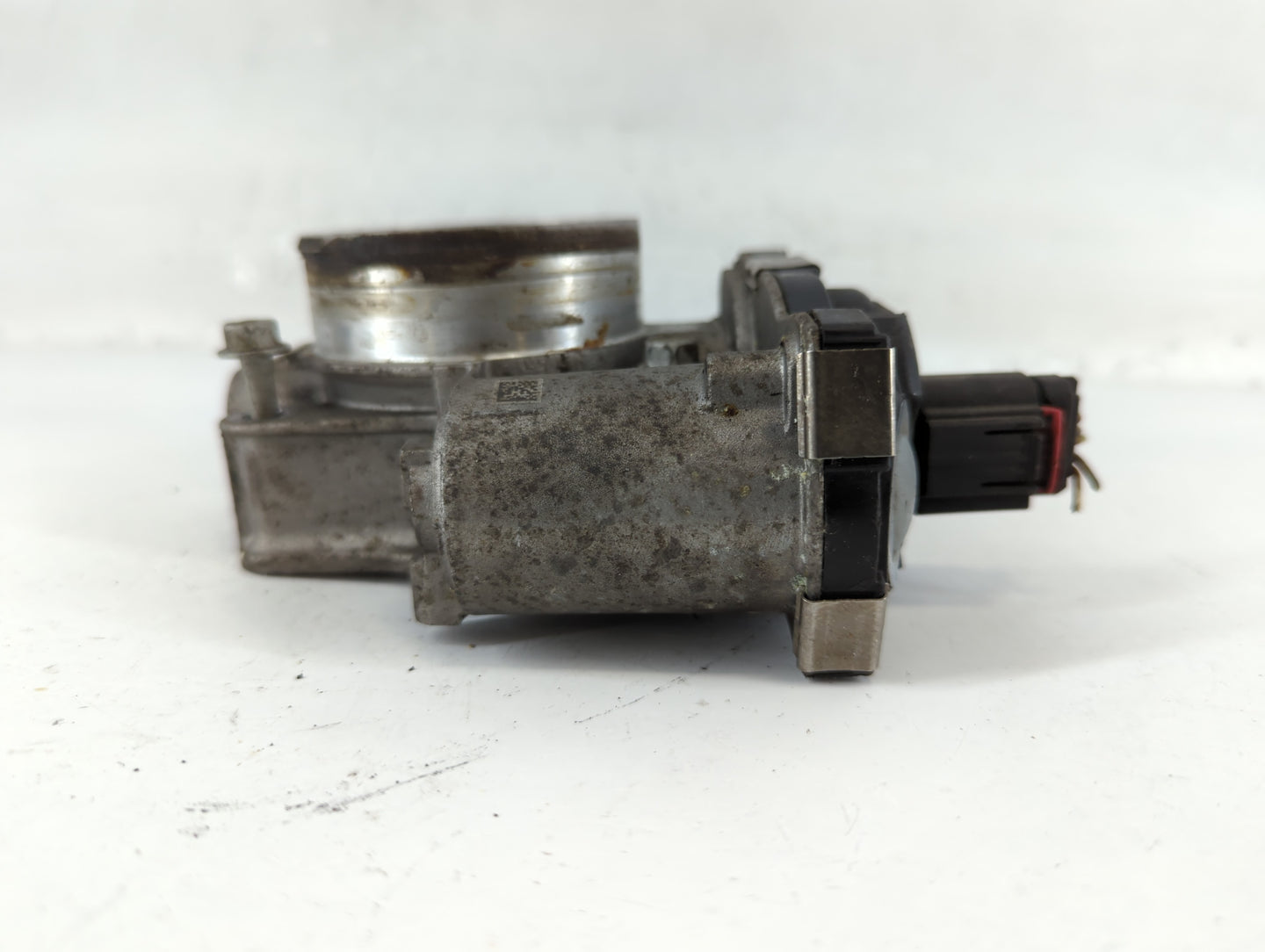 2012-2015 Buick Verano Throttle Body P/N:12632101CA Fits Fits 2012 2013 2014 2015 OEM Used Auto Parts - Oemusedautoparts1.co