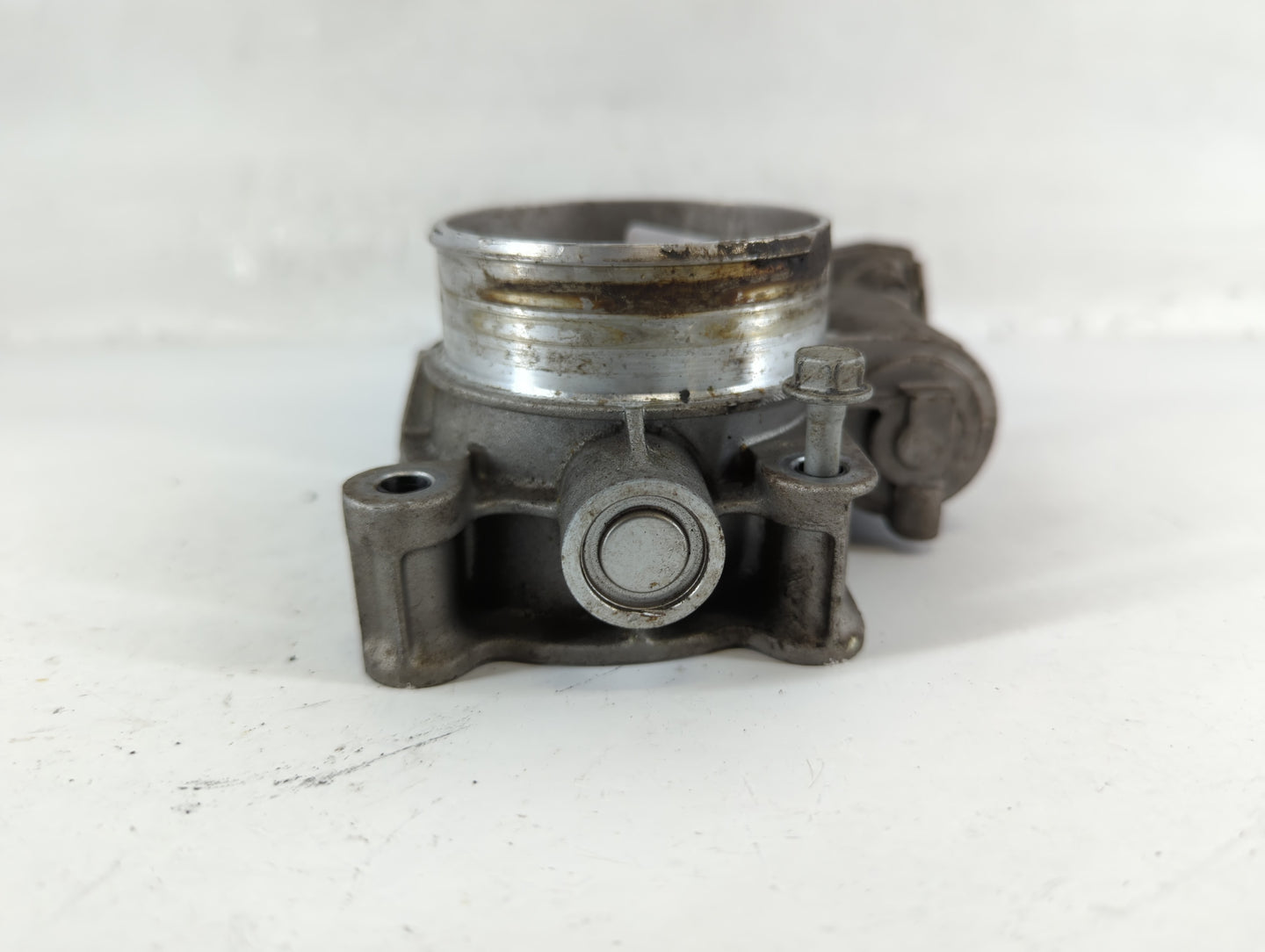 2012-2015 Buick Verano Throttle Body P/N:12632101CA Fits Fits 2012 2013 2014 2015 OEM Used Auto Parts - Oemusedautoparts1.co
