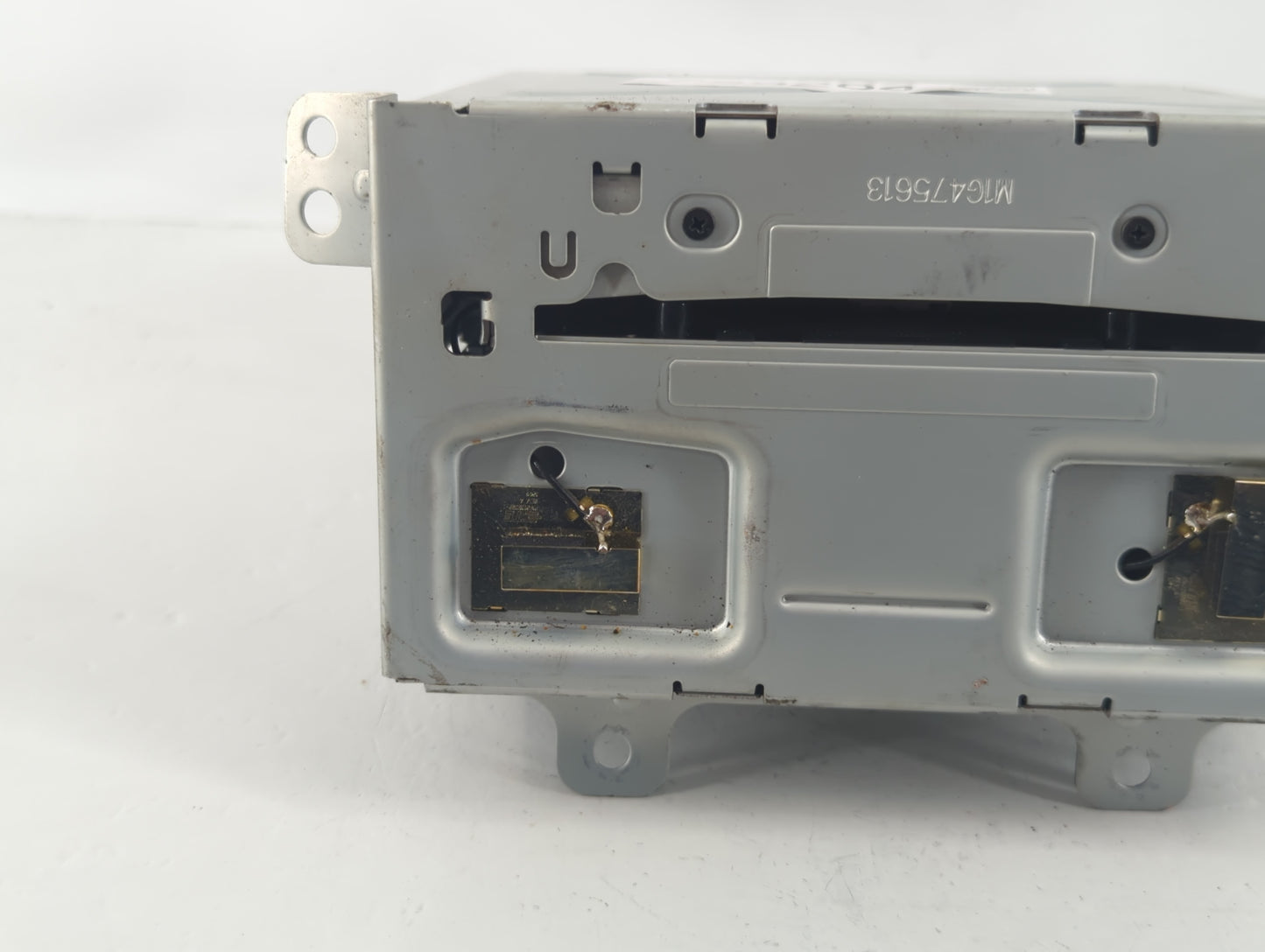 2013-2013 Buick Verano Am Fm Cd Player Radio Receiver - Oemusedautoparts1.com