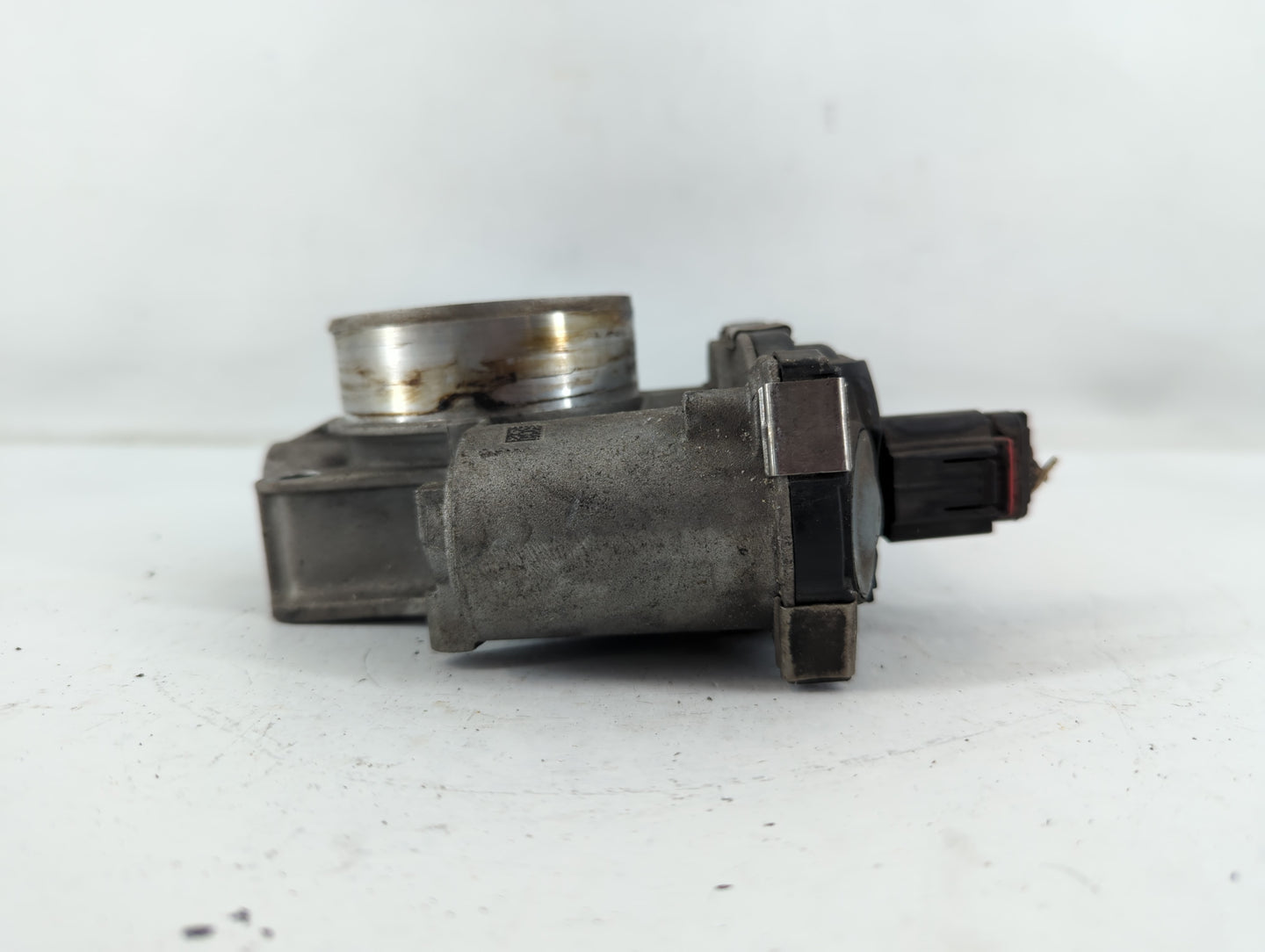 2012-2015 Buick Verano Throttle Body P/N:12632101CA Fits Fits 2012 2013 2014 2015 OEM Used Auto Parts - Oemusedautoparts1.co
