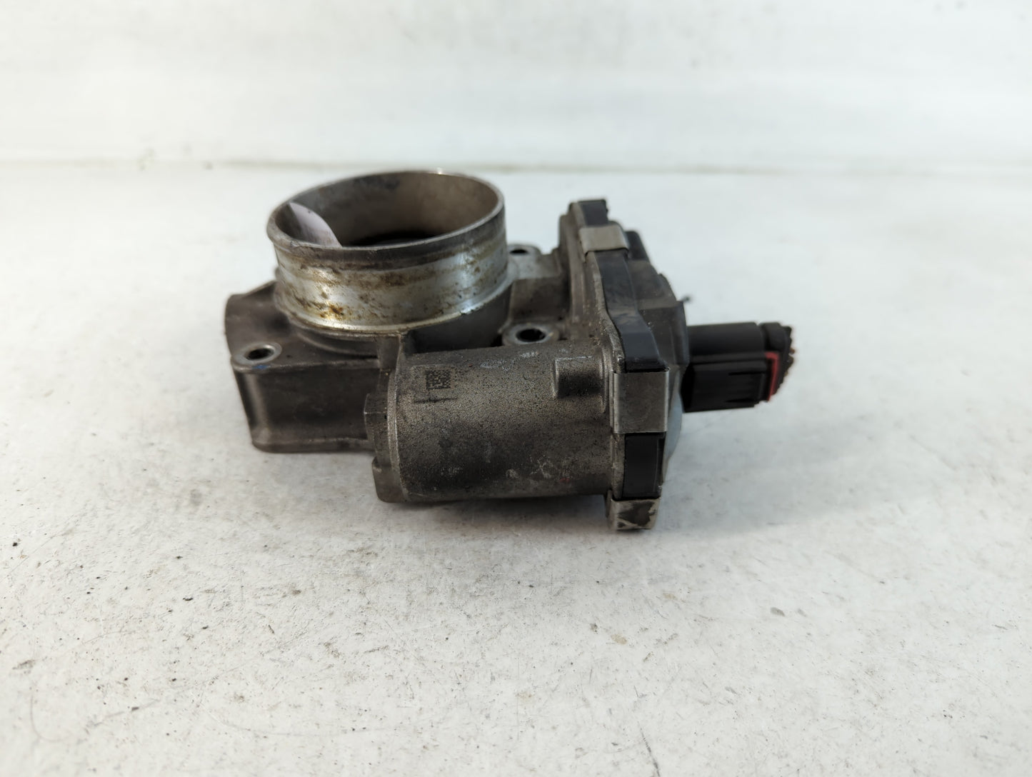 2012-2015 Buick Verano Throttle Body P/N:1263210 1CA Fits Fits 2012 2013 2014 2015 OEM Used Auto Parts - Oemusedautoparts1.c