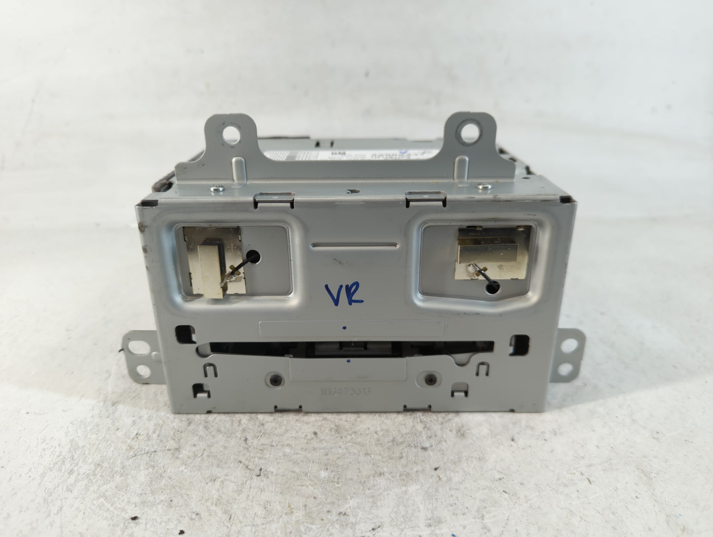 2013 Buick Verano Radio AM FM Cd Player Receiver Replacement P/N:22976237 Fits Fits 2014 2015 2016 OEM Used Auto Parts - Oem