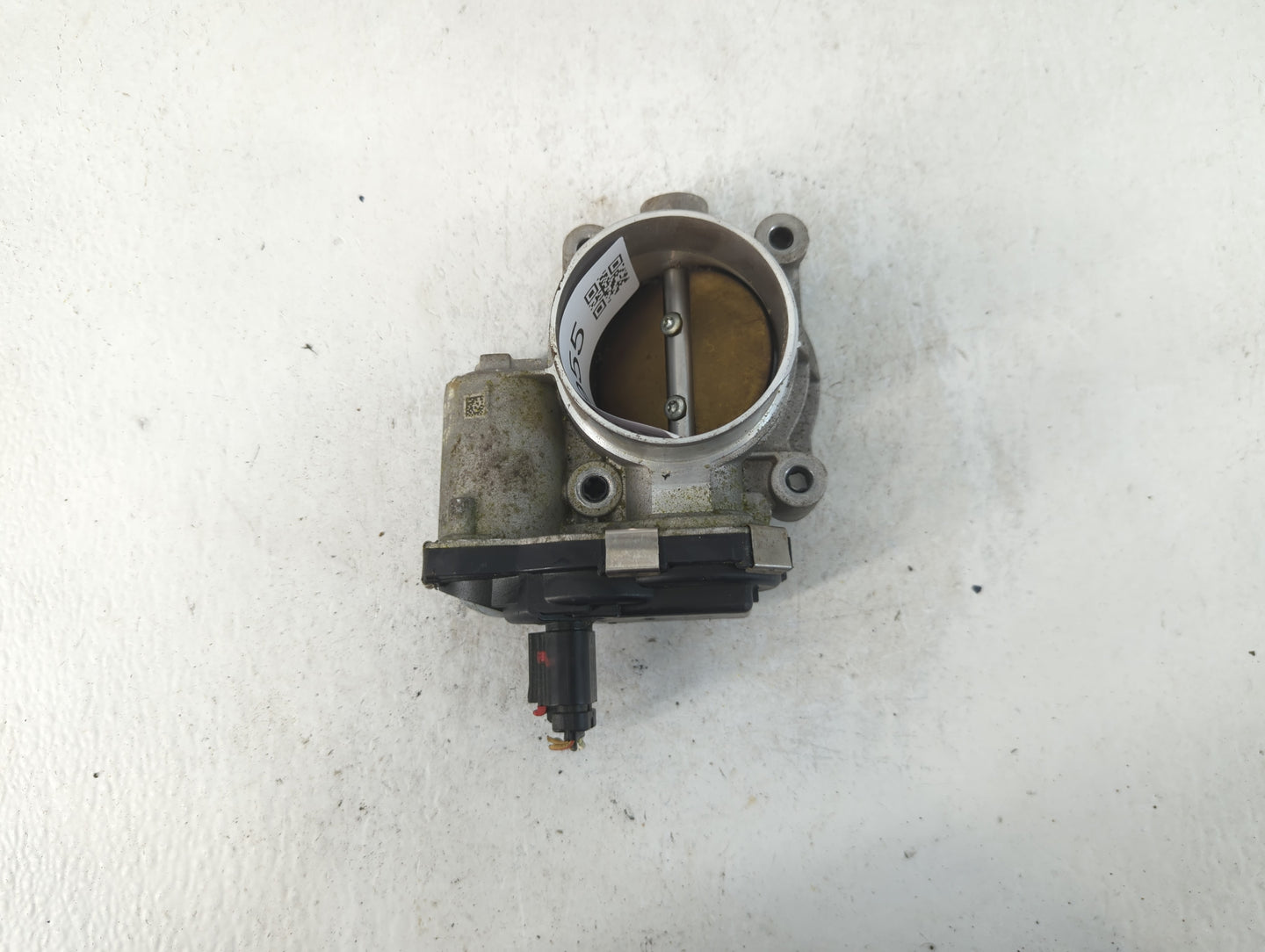 2012-2015 Buick Verano Throttle Body P/N:12632101CA Fits Fits 2012 2013 2014 2015 OEM Used Auto Parts - Oemusedautoparts1.co