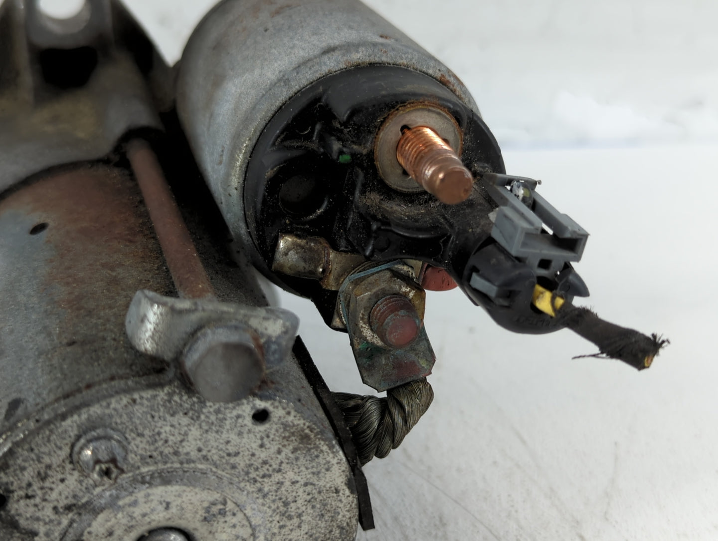 2012-2017 Buick Verano Car Starter Motor Solenoid OEM P/N:12689217 Fits OEM Used Auto Parts - Oemusedautoparts1.com