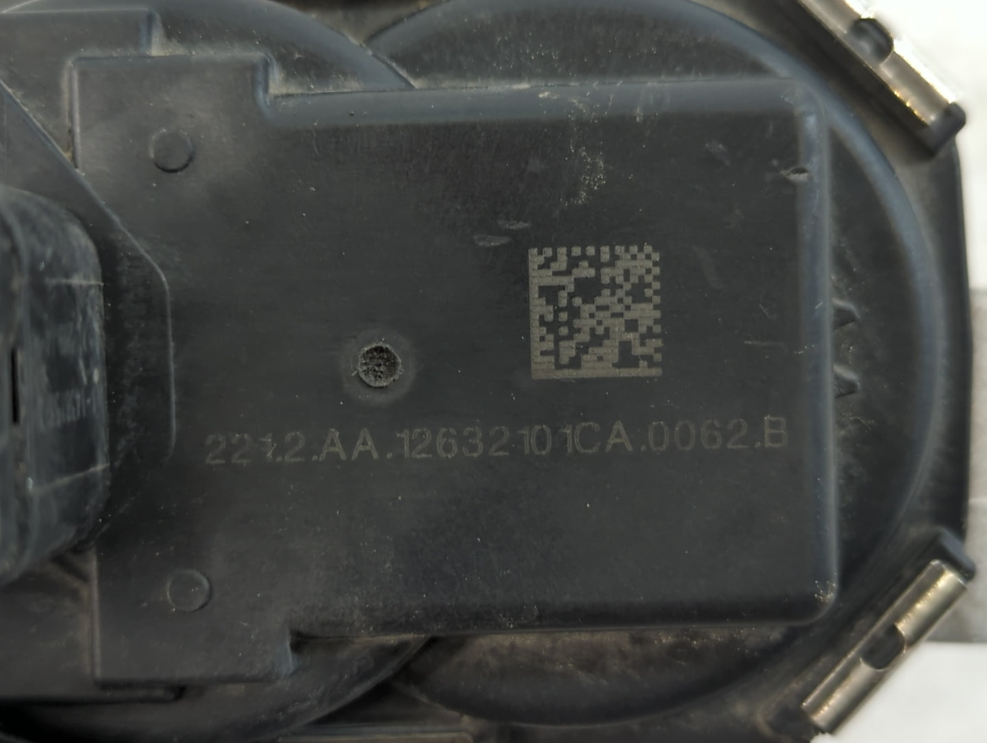 2012-2015 Buick Verano Throttle Body P/N:12632101CA Fits Fits 2012 2013 2014 2015 OEM Used Auto Parts - Oemusedautoparts1.co