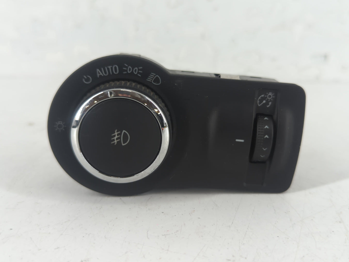 2012-2014 Buick Verano Headlight Head Light Switch Lamp Control - Oemusedautoparts1.com