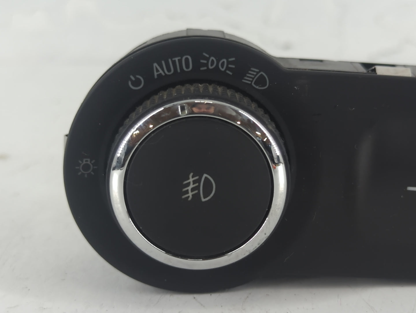 2012-2014 Buick Verano Headlight Head Light Switch Lamp Control - Oemusedautoparts1.com