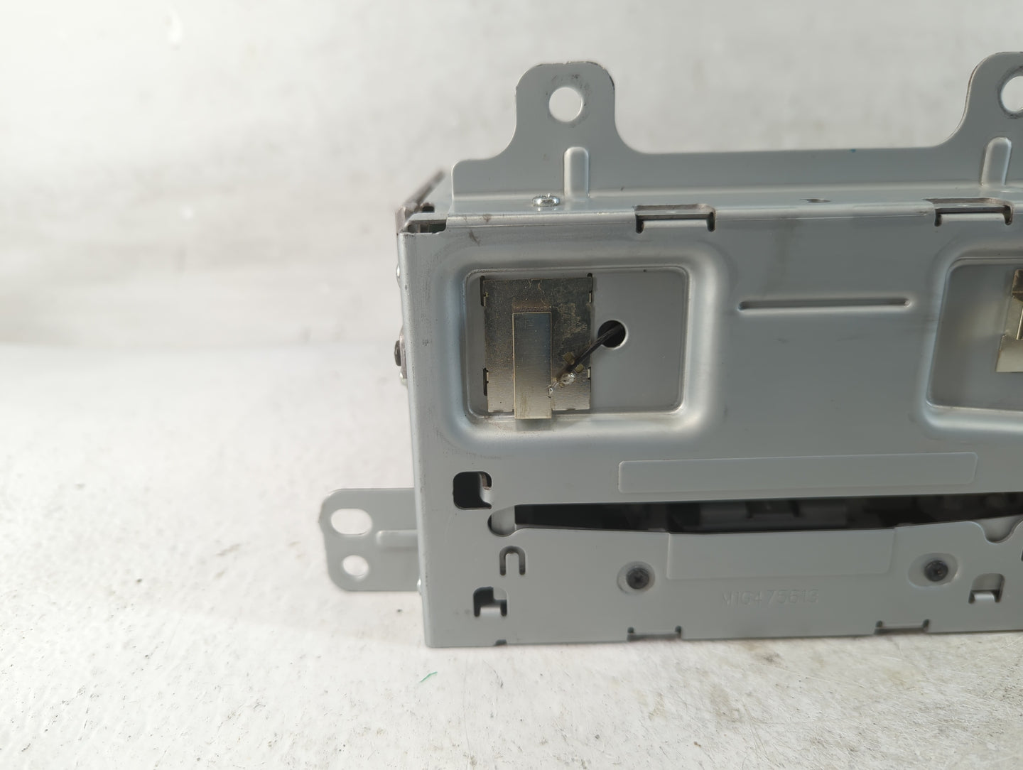 2013 Buick Verano Radio AM FM Cd Player Receiver Replacement P/N:22965237 Fits Fits 2014 2015 2016 OEM Used Auto Parts - Oem