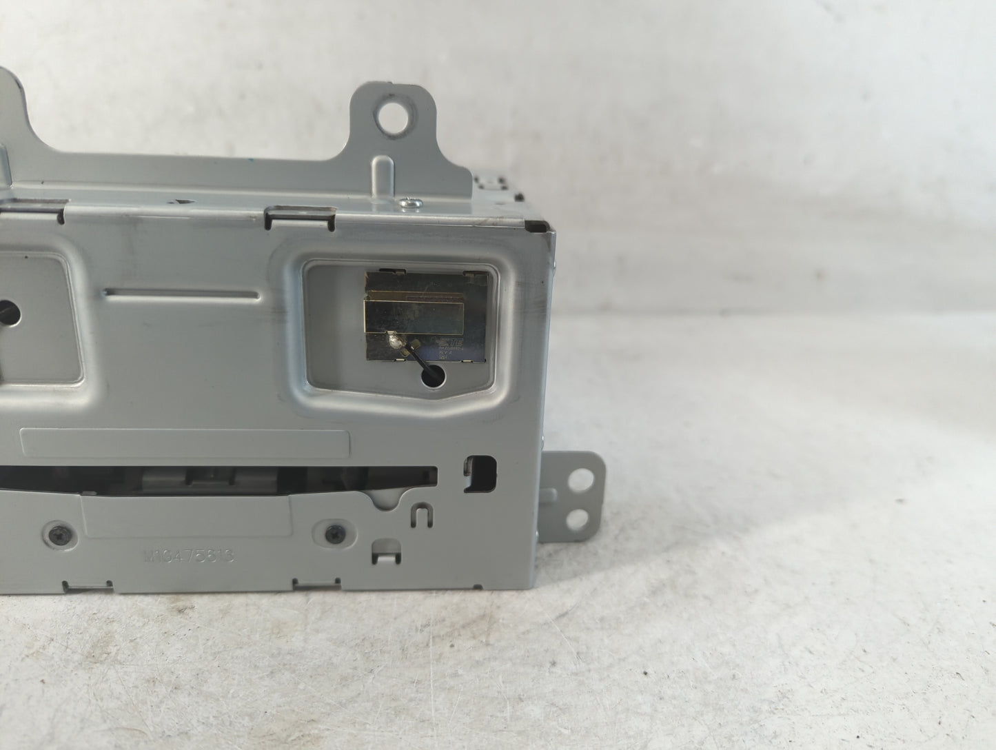 2013 Buick Verano Radio AM FM Cd Player Receiver Replacement P/N:22965237 Fits Fits 2014 2015 2016 OEM Used Auto Parts - Oem