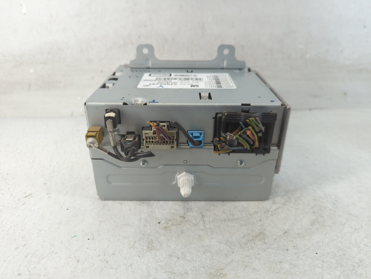 2013 Buick Verano Radio AM FM Cd Player Receiver Replacement P/N:22965237 Fits Fits 2014 2015 2016 OEM Used Auto Parts - Oem