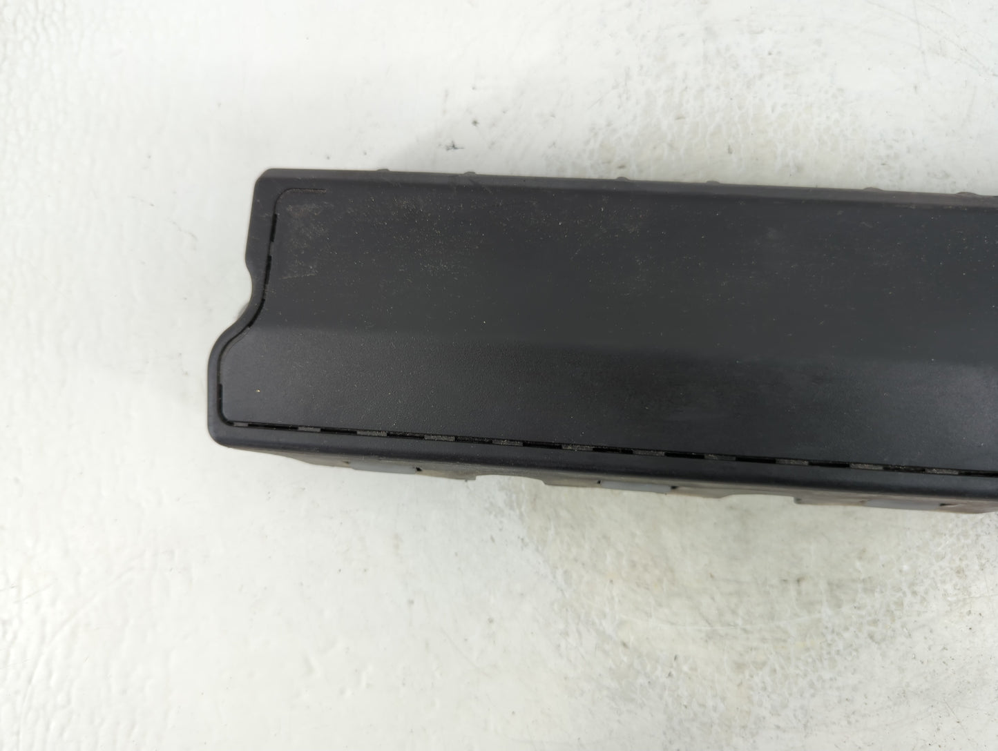2012-2017 Buick Verano Air Bag Driver Left Knee OEM P/N:22824579 Fits Fits 2012 2013 2014 2015 2016 2017 2018 2019 OEM Used 