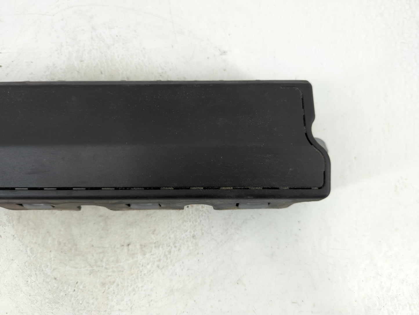 2012-2017 Buick Verano Air Bag Driver Left Knee OEM P/N:22824579 Fits Fits 2012 2013 2014 2015 2016 2017 2018 2019 OEM Used 