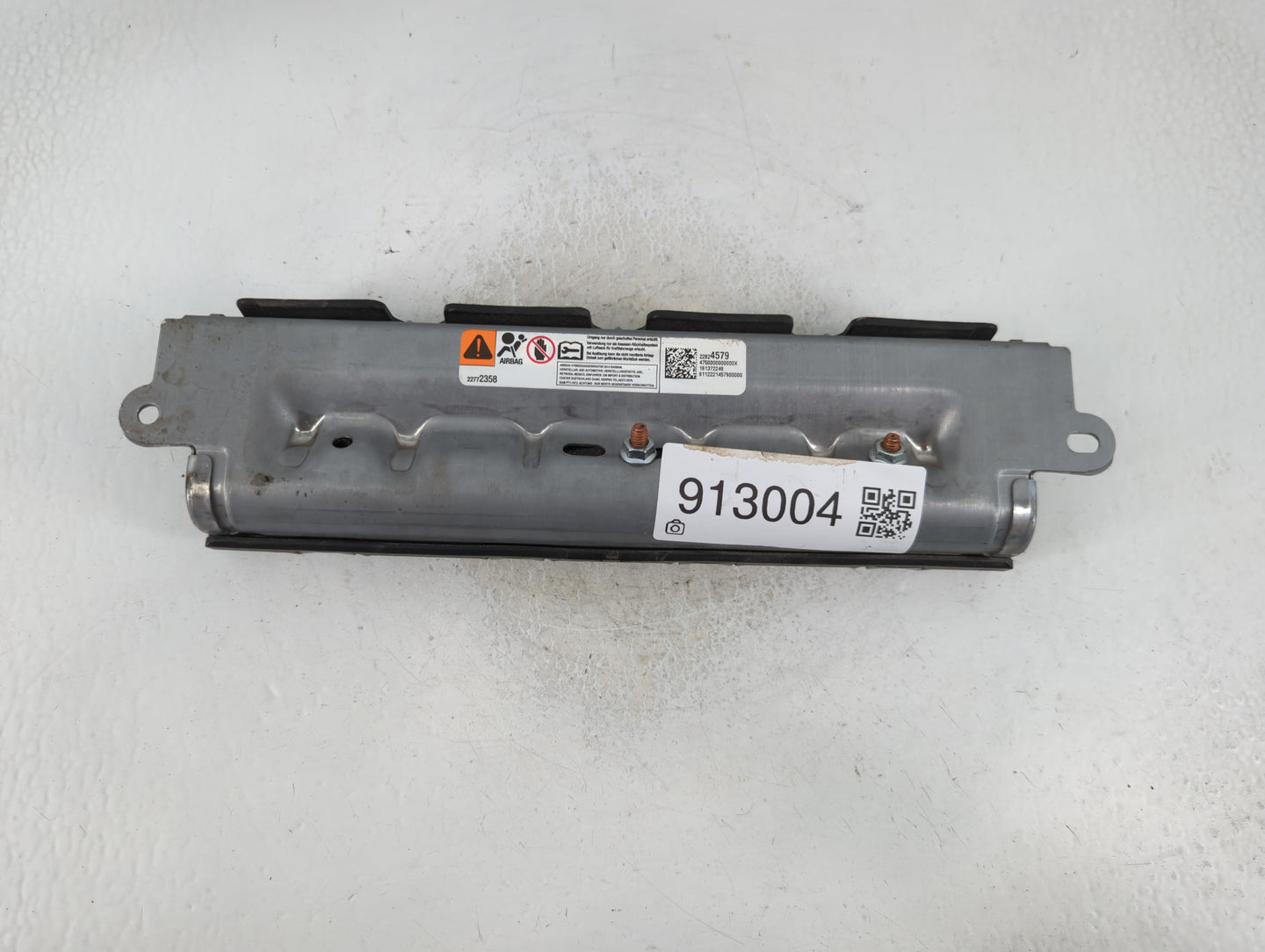 2012-2017 Buick Verano Air Bag Driver Left Knee OEM P/N:22824579 Fits Fits 2012 2013 2014 2015 2016 2017 2018 2019 OEM Used 