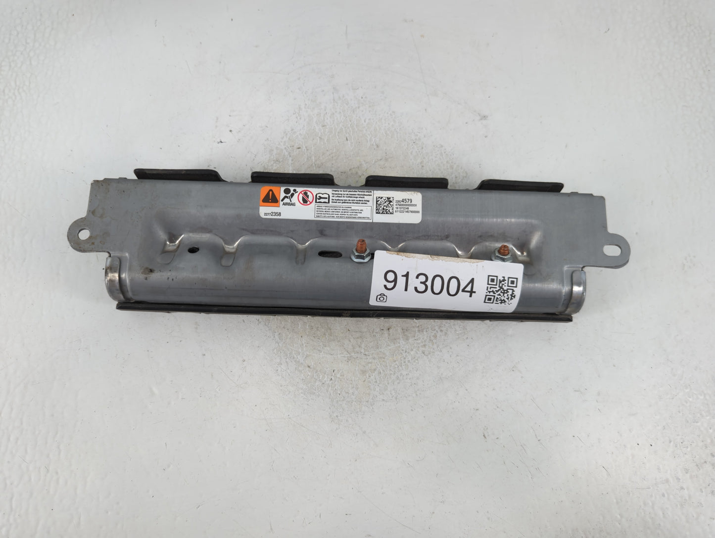 2012-2017 Buick Verano Air Bag Driver Left Knee OEM P/N:22824579 Fits Fits 2012 2013 2014 2015 2016 2017 2018 2019 OEM Used 