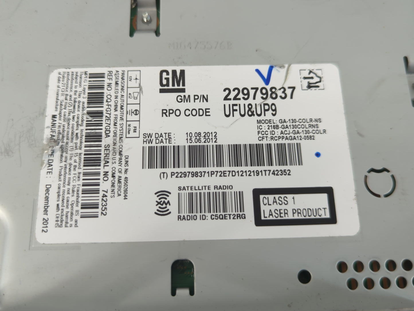 2013 Buick Verano Radio AM FM Cd Player Receiver Replacement P/N:22979837 Fits OEM Used Auto Parts - Oemusedautoparts1.com