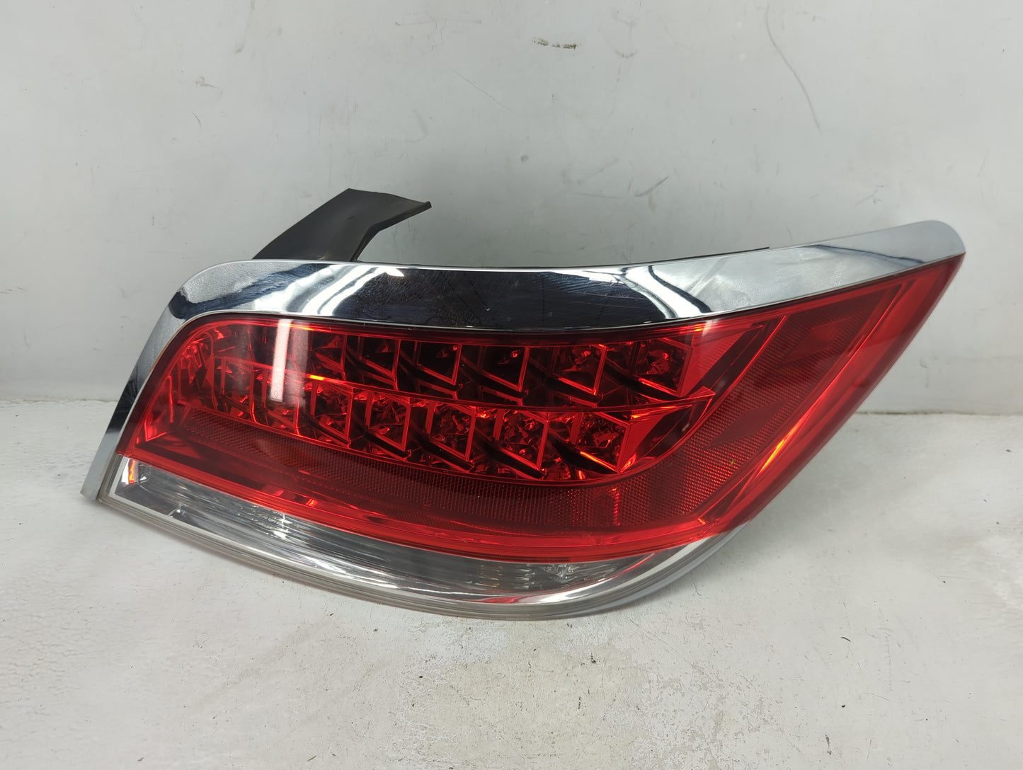 2013 Buick Lacrosse Lacros Tail Light Assembly Passenger Right OEM P/N:22891782 Fits OEM Used Auto Parts - Oemusedautoparts1