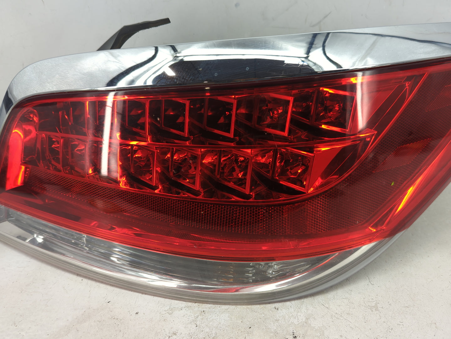 2013 Buick Lacrosse Lacros Tail Light Assembly Passenger Right OEM P/N:22891782 Fits OEM Used Auto Parts - Oemusedautoparts1