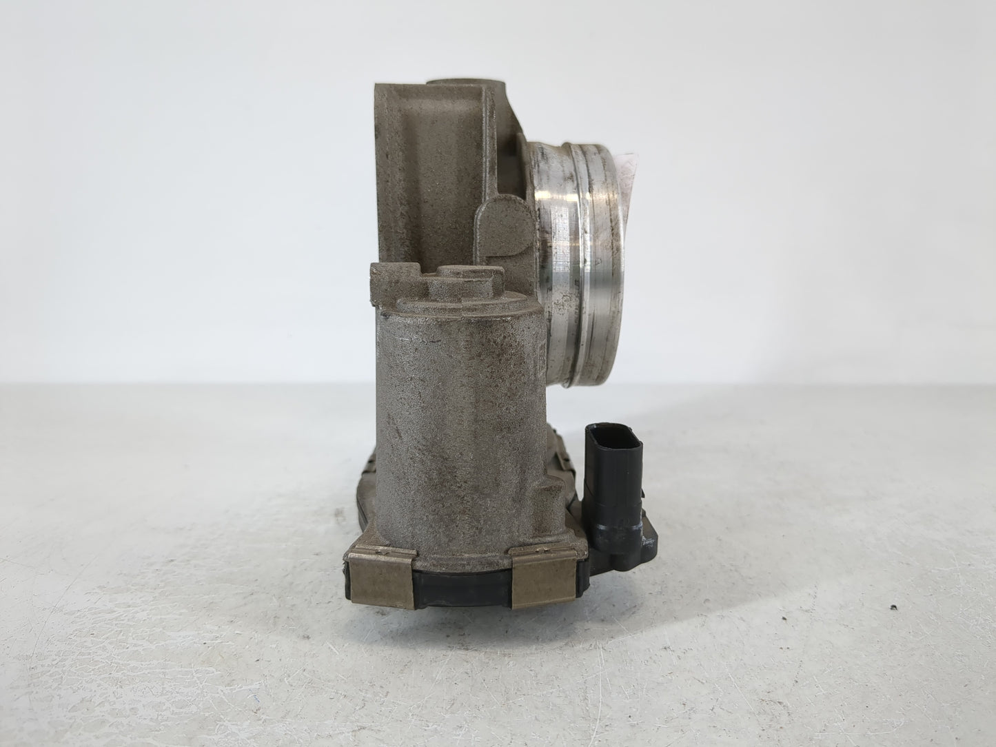 2013-2018 Cadillac Ats Throttle Body Fits Fits 2013 2014 2015 2016 2017 2018 2019 2020 2021 OEM Used Auto Parts - Oemusedaut