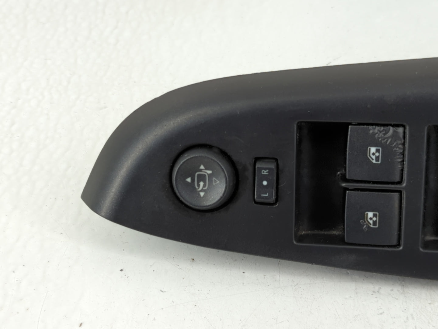 2013 Cadillac Ats Master Power Window Switch Replacement Driver Side Left P/N:22747718 Fits OEM Used Auto Parts - Oemusedaut