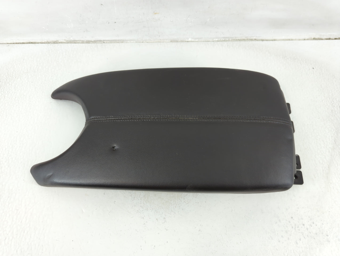 2013 Cadillac Ats Center Console Armrest Cover Lid P/N:1175526X-10-P5 Fits OEM Used Auto Parts - Oemusedautoparts1.com