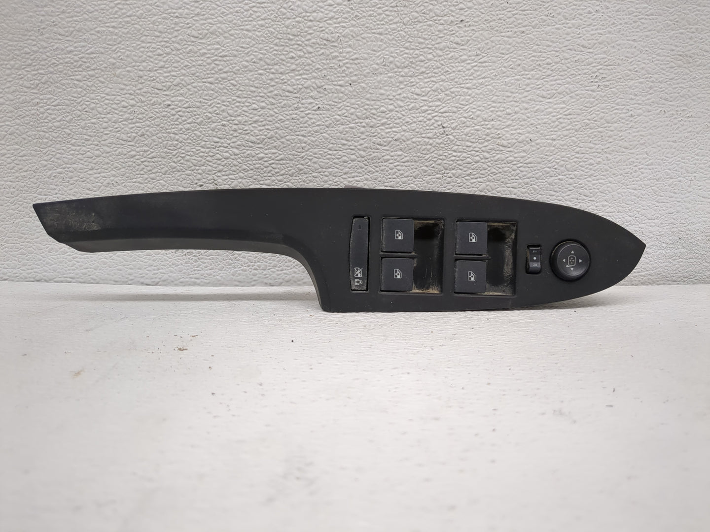 2013 Cadillac Ats Master Power Window Switch Replacement Driver Side Left P/N:22747718 Fits OEM Used Auto Parts - Oemusedaut