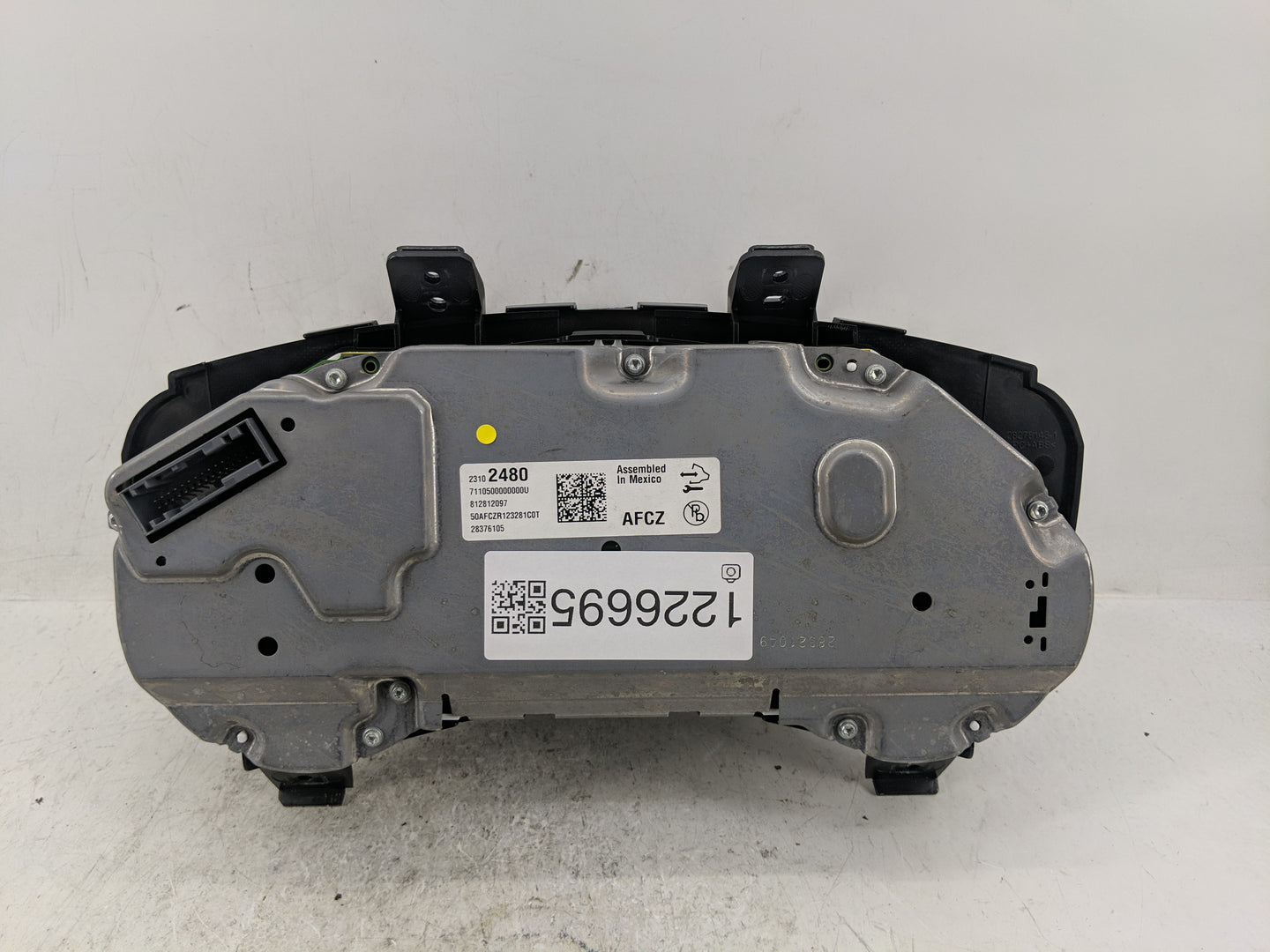 2013 Cadillac Ats Instrument Cluster Speedometer Gauges P/N:23102480 Fits OEM Used Auto Parts - Oemusedautoparts1.com