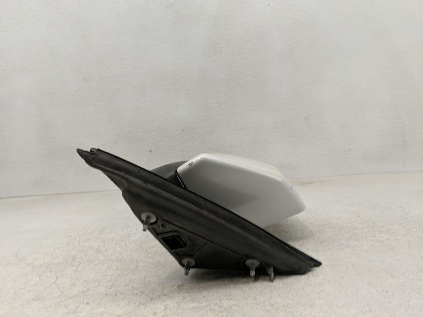 2013 Cadillac Ats Passenger Side View Mirror - Right Door Mirror OEM Used - Oemusedautoparts1.com