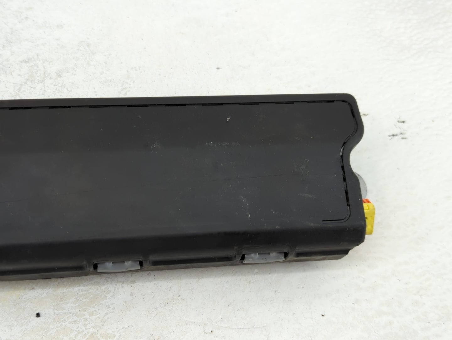 2013 Cadillac Ats Air Bag Driver Left Steering Wheel Mounted P/N:22909877 Fits OEM Used Auto Parts - Oemusedautoparts1.com