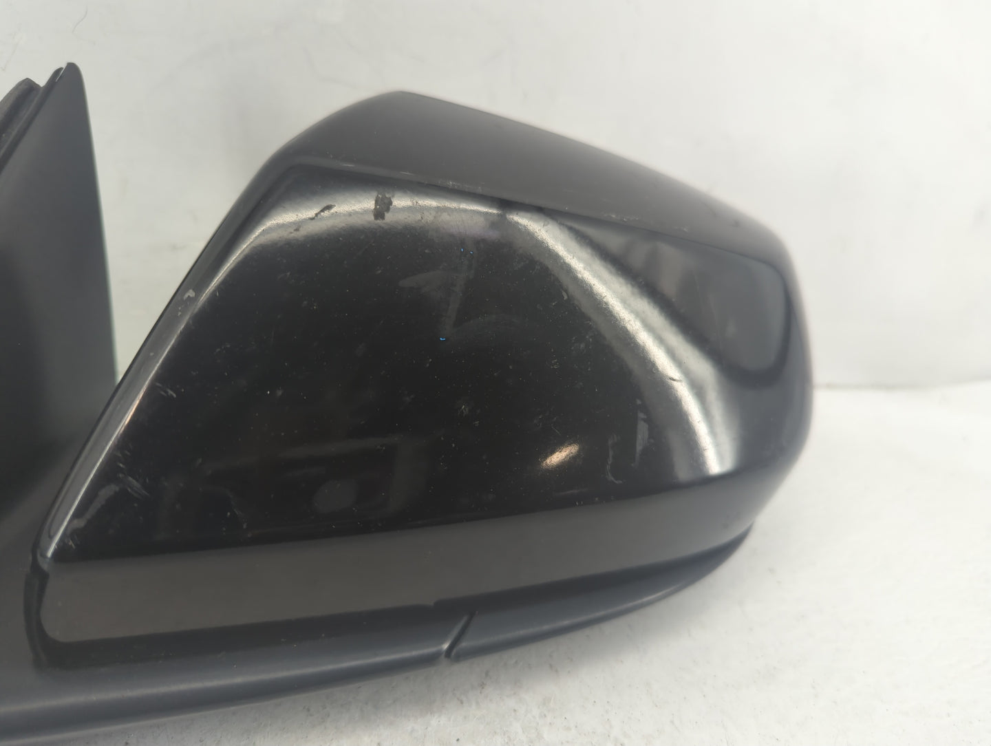 2013 Cadillac Ats Driver Side View Mirror - Left Door Mirror OEM Used - Oemusedautoparts1.com