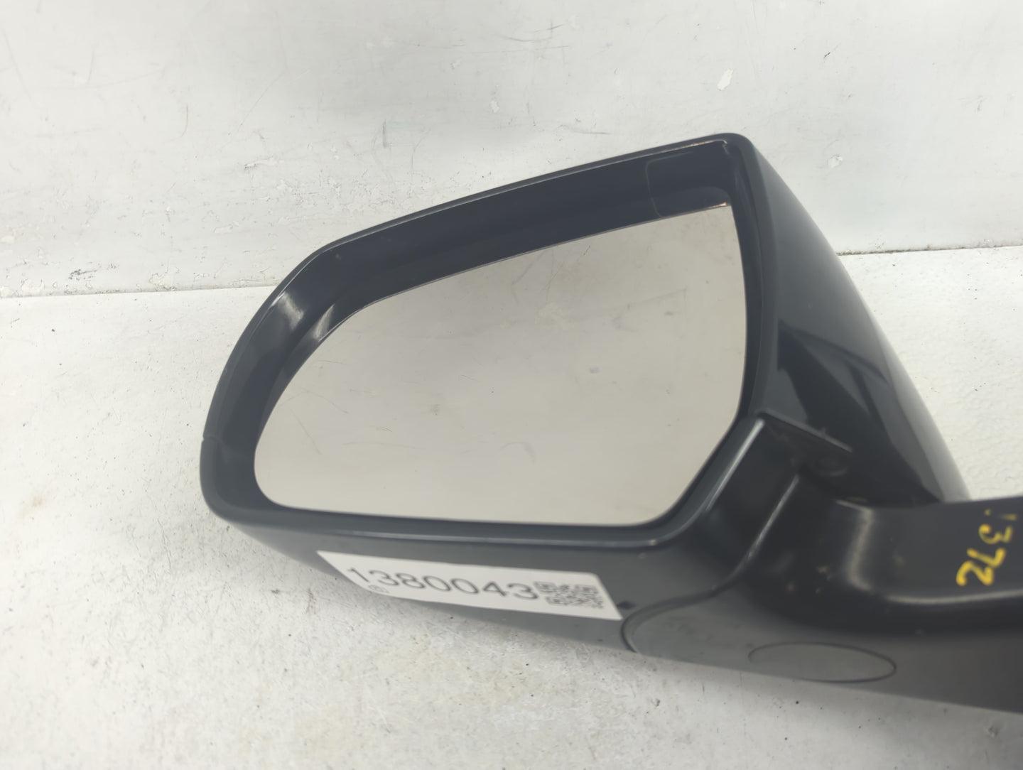 2013 Cadillac Ats Driver Side View Mirror - Left Door Mirror OEM Used - Oemusedautoparts1.com