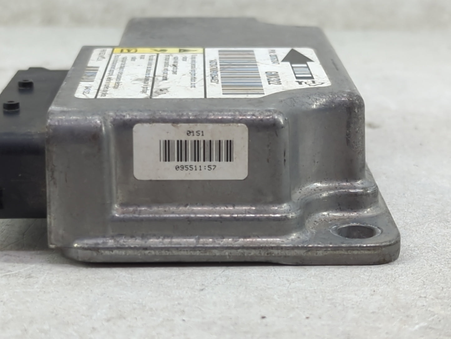 2013-2013 Cadillac Ats Safety Restraint Srs Airbag Control Module - Oemusedautoparts1.com