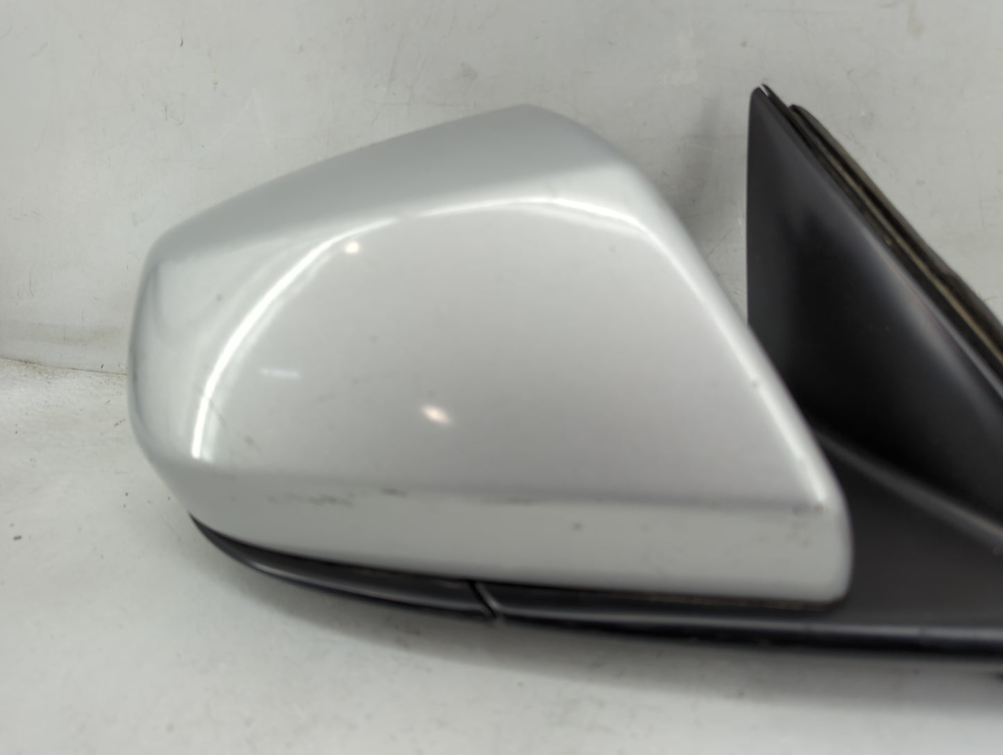 2013 Cadillac Ats Passenger Side View Mirror - Right Door Mirror OEM Used - Oemusedautoparts1.com