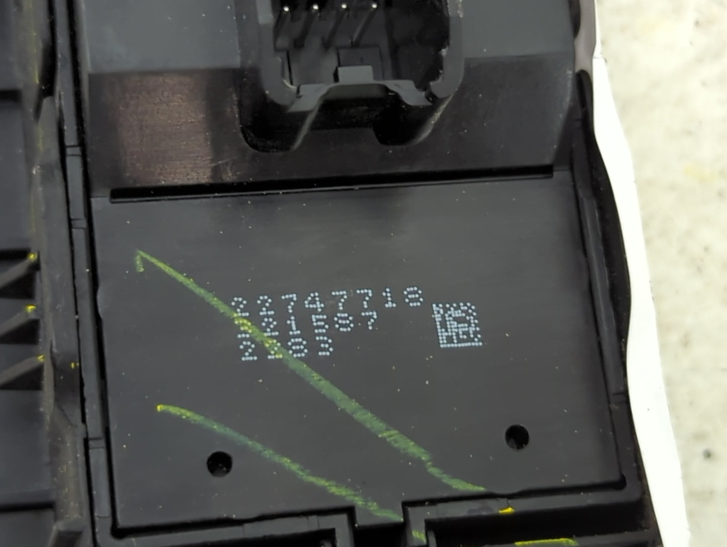 2013 Cadillac Ats Master Power Window Switch Replacement Driver Side Left P/N:22747712 221587 Fits OEM Used Auto Parts - Oem