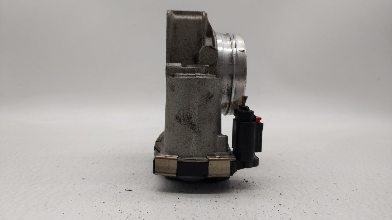 2013-2018 Cadillac Ats Throttle Body P/N:12670937AA 12627067DA Fits Fits 2013 2014 2015 2016 2017 2018 2019 OEM Used Auto Pa
