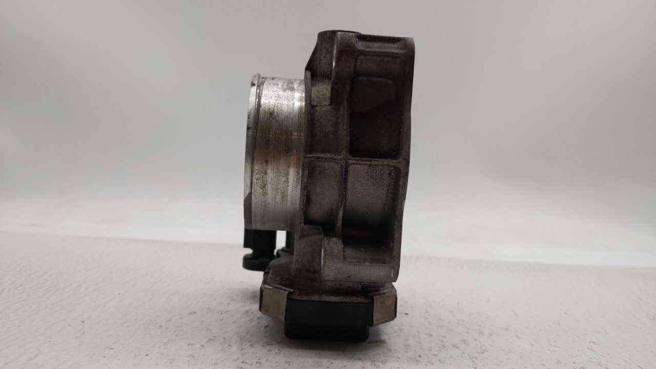 2013-2015 Cadillac Ats Throttle Body P/N:12627217DA 12669073DA Fits Fits 2013 2014 2015 2017 2018 OEM Used Auto Parts - Oemu