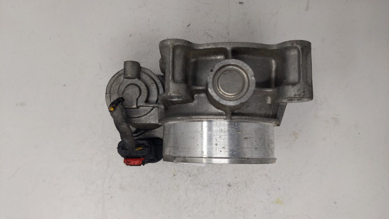 2013-2015 Cadillac Ats Throttle Body P/N:12627217DA 12669073DA Fits Fits 2013 2014 2015 2017 2018 OEM Used Auto Parts - Oemu