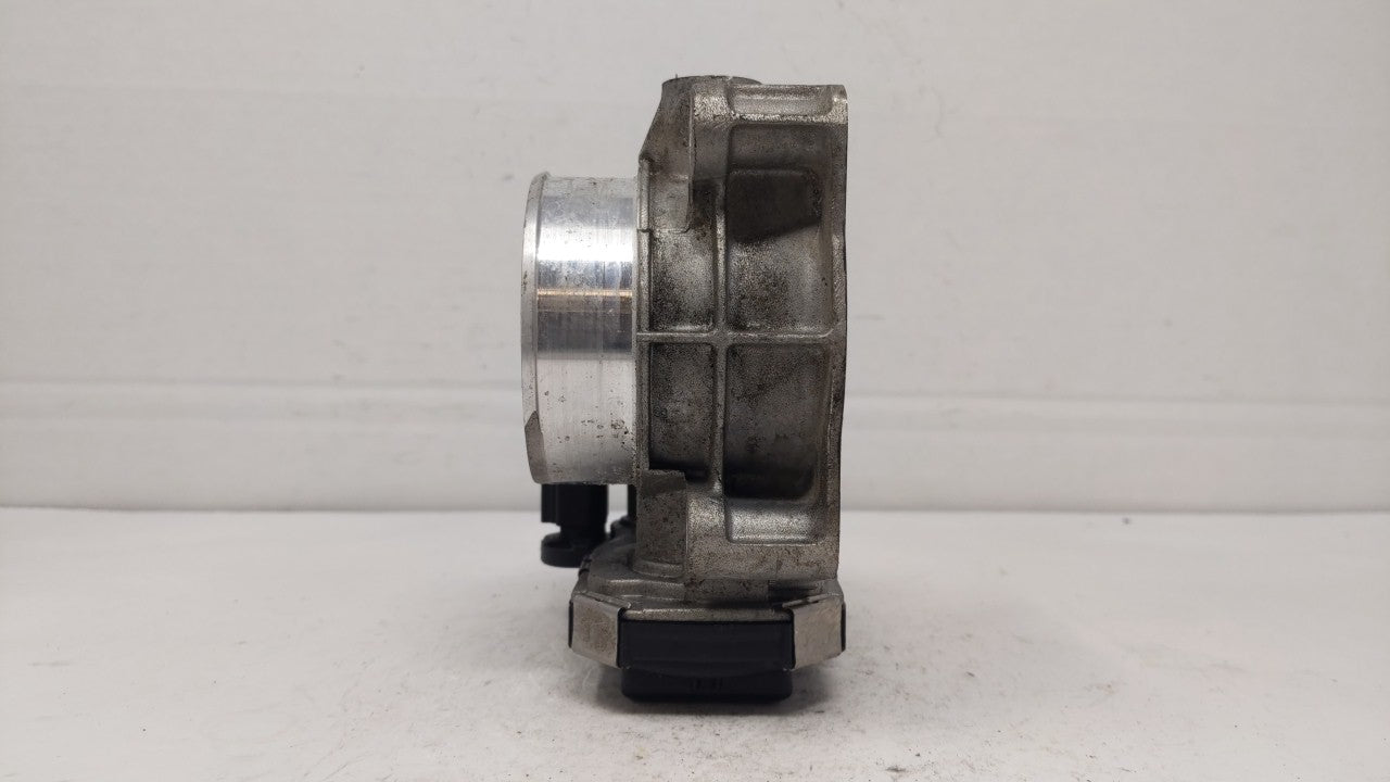 2013-2015 Cadillac Ats Throttle Body P/N:12627217DA 12669073DA Fits Fits 2013 2014 2015 2017 2018 OEM Used Auto Parts - Oemu