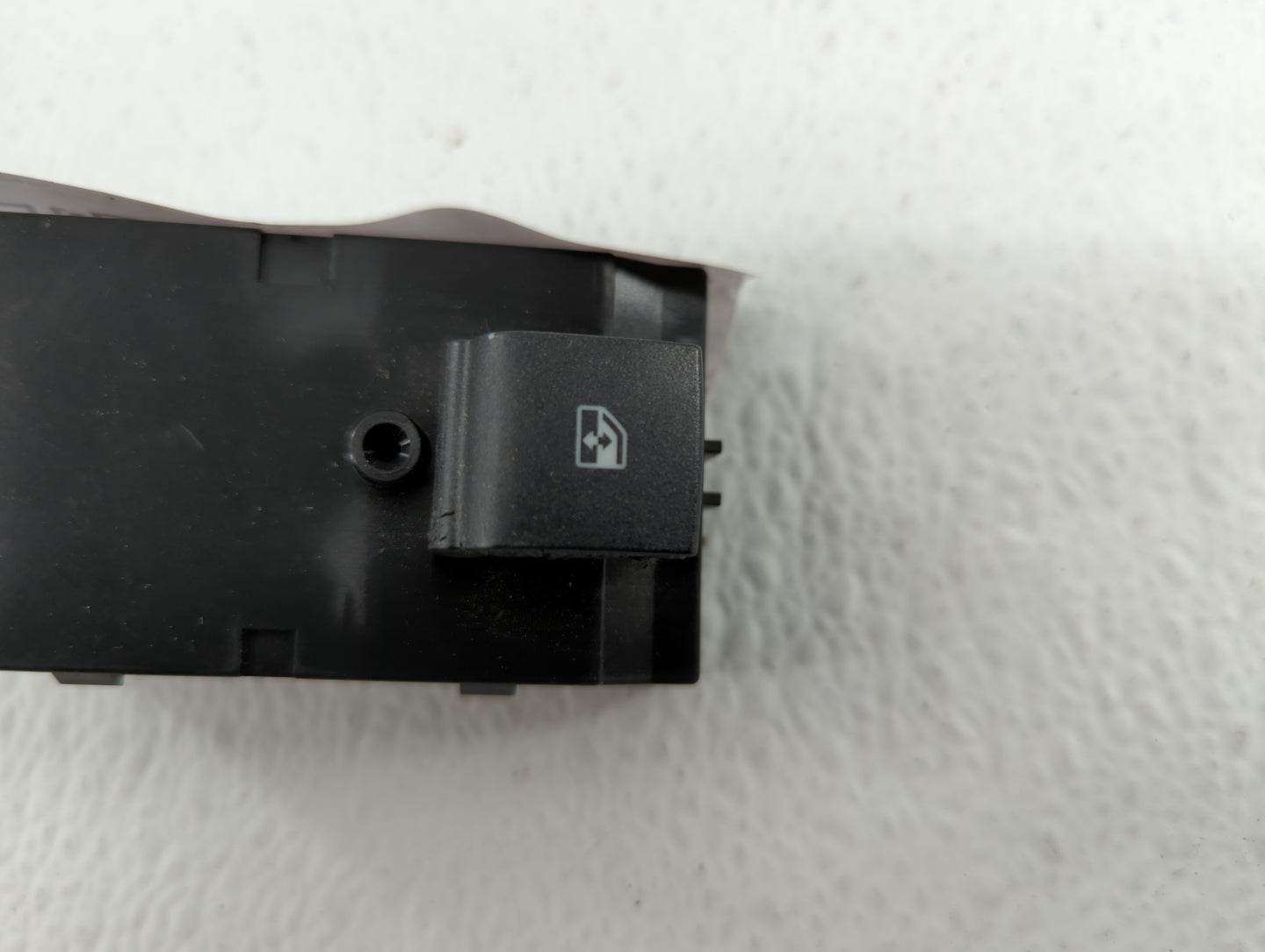 2013-2013 Cadillac Ats Passenger Right Rear Power Window Switch - Oemusedautoparts1.com