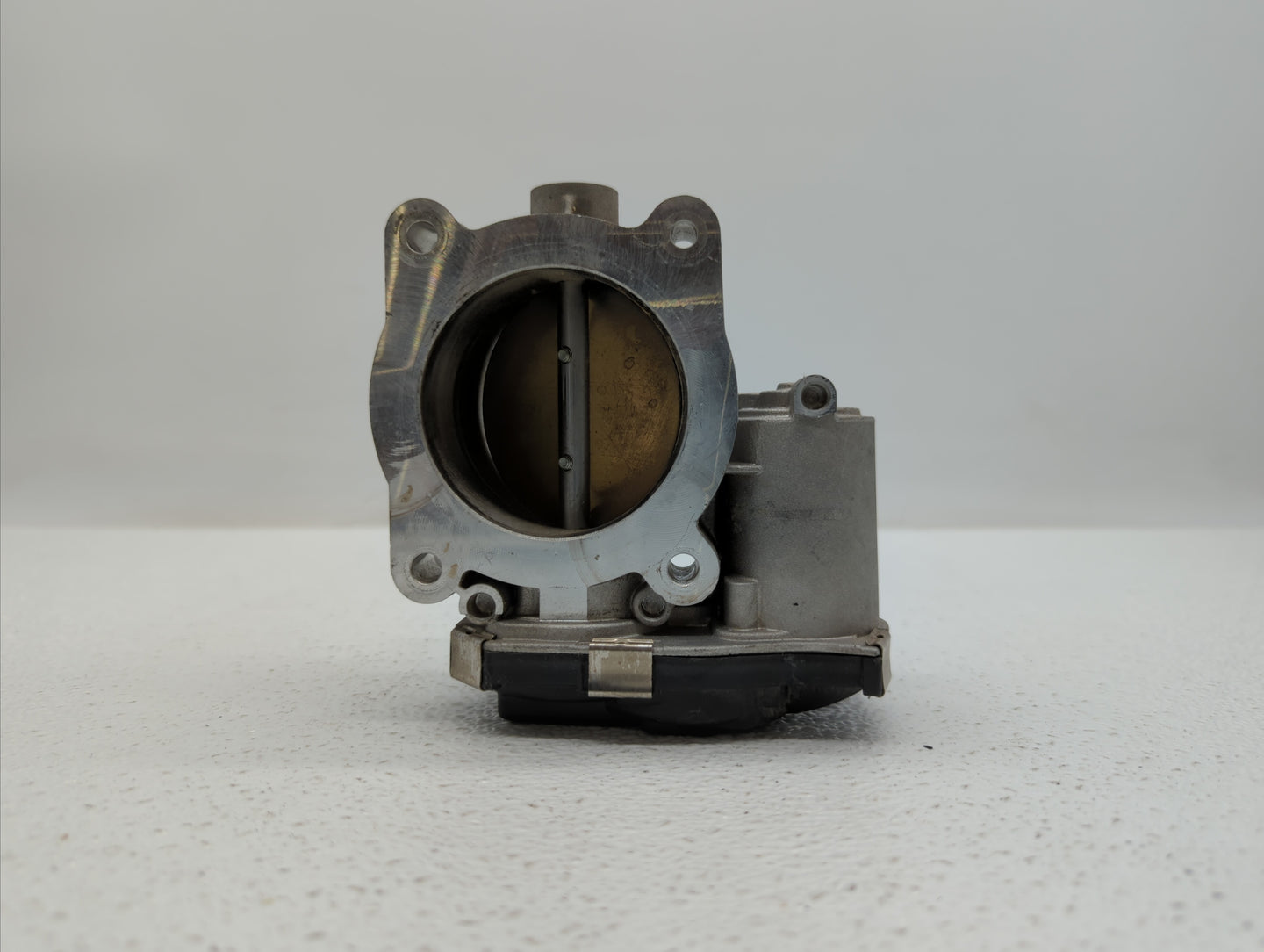 2013-2015 Cadillac Ats Throttle Body P/N:12627217DA 12669073DA Fits Fits 2013 2014 2015 2017 2018 OEM Used Auto Parts - Oemu