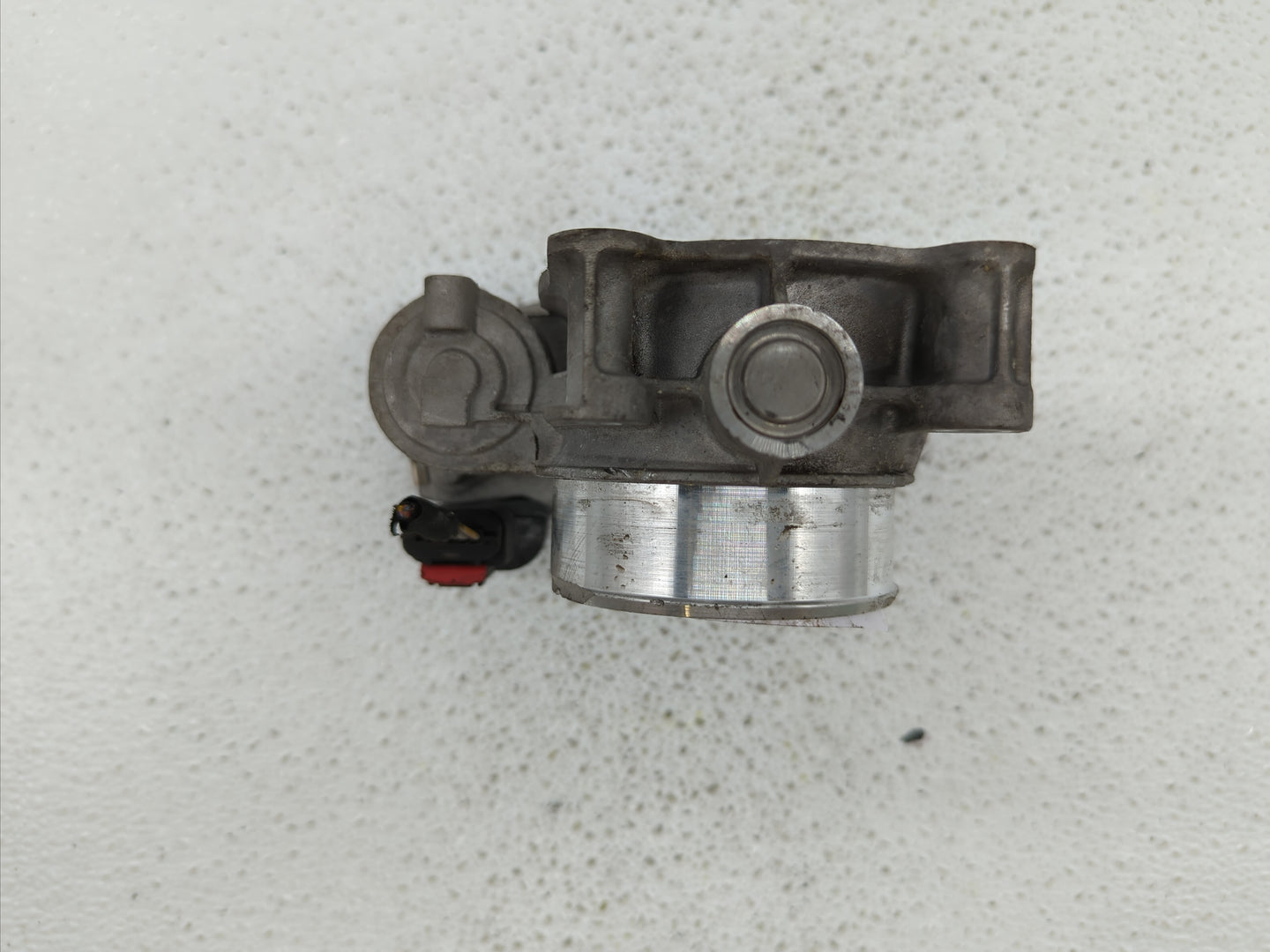 2013-2015 Cadillac Ats Throttle Body P/N:12627217DA 12669073DA Fits Fits 2013 2014 2015 2017 2018 OEM Used Auto Parts - Oemu