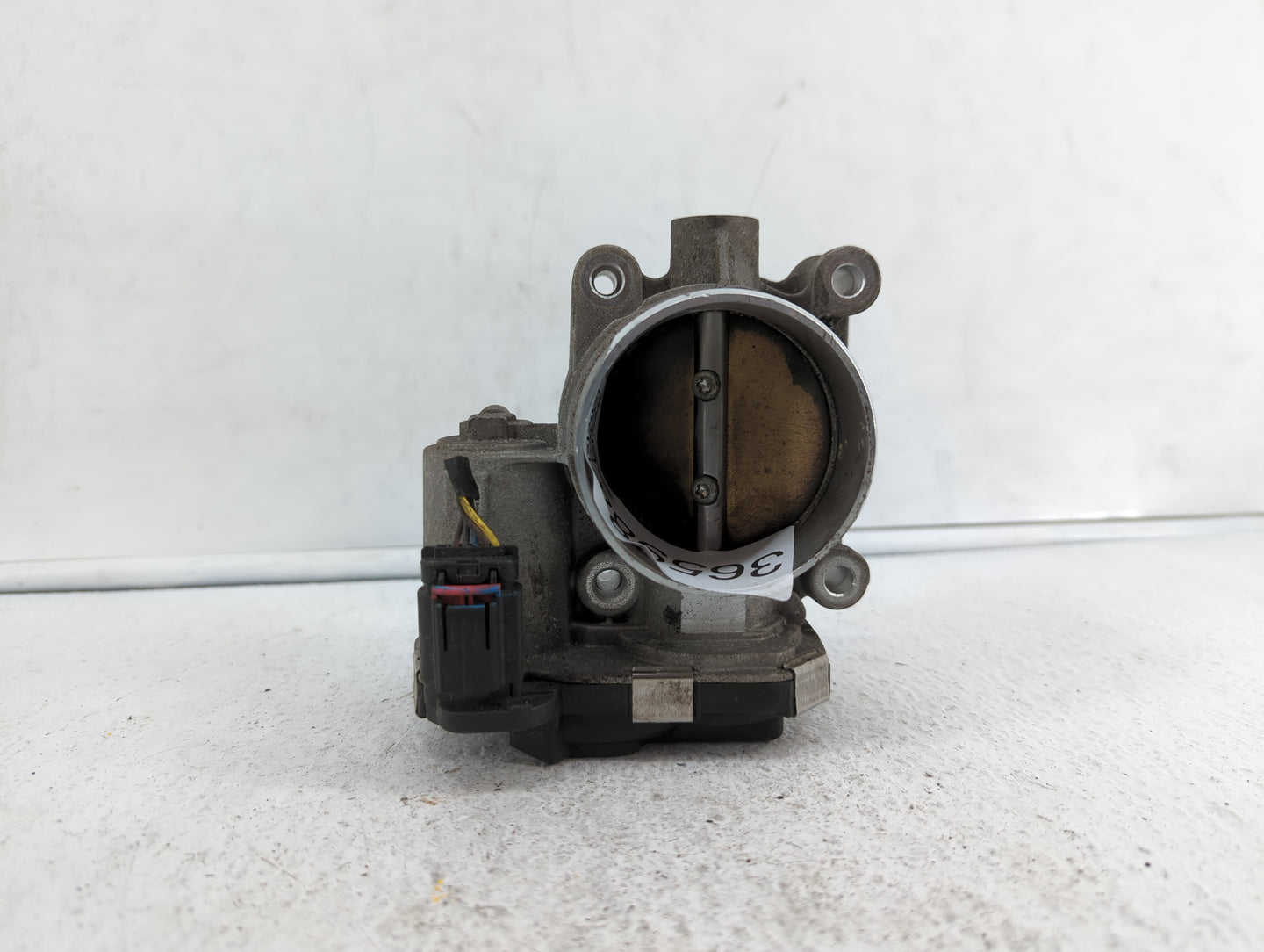 2013-2015 Cadillac Ats Throttle Body P/N:12627217DA 12669073DA Fits Fits 2013 2014 2015 2017 2018 OEM Used Auto Parts - Oemu