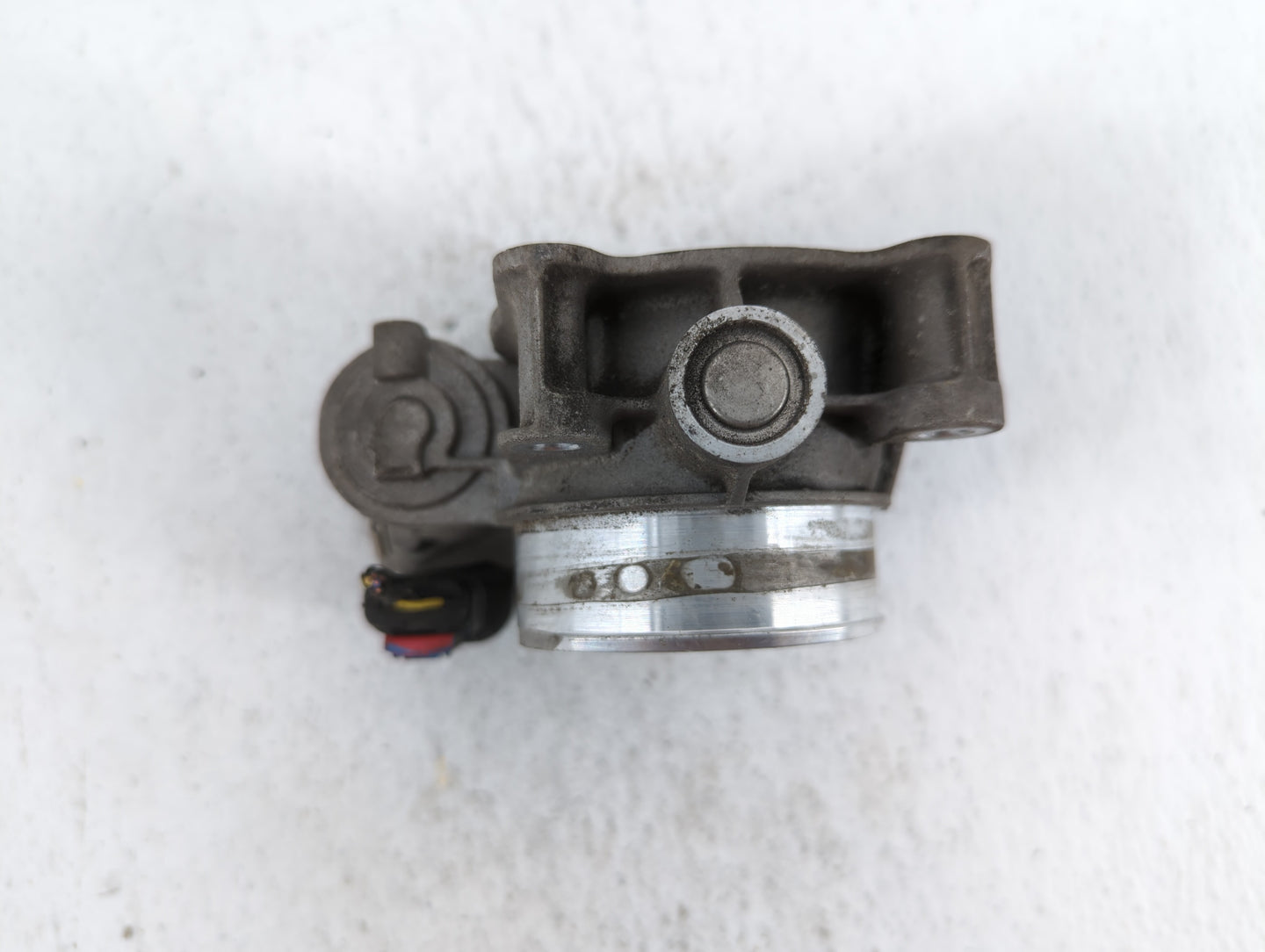 2013-2015 Cadillac Ats Throttle Body P/N:12627217DA 12669073DA Fits Fits 2013 2014 2015 2017 2018 OEM Used Auto Parts - Oemu