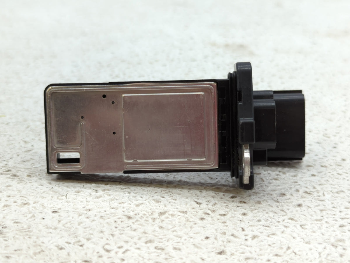 2013-2018 Cadillac Ats Mass Air Flow Meter Maf Sensor 398123 - Oemusedautoparts1.com